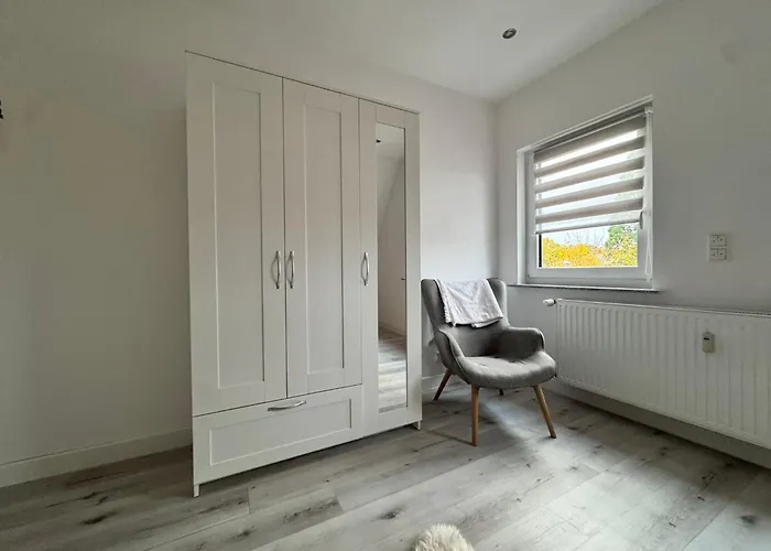 Gemuetlich Wohnen In Brake Appartement Bielefeld